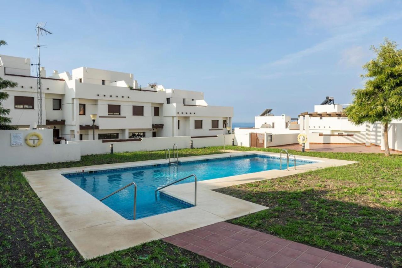 B&B Casa Louisa, Torre Del Mar- Valleniza Μπέλεθ-Μάλαγα Δωμάτιο φωτογραφία